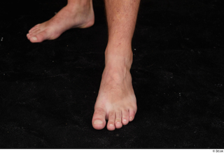 Louis foot nude 0005.jpg